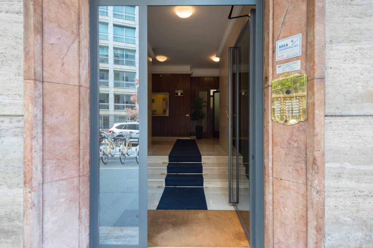 Montenapoleone 5 Min Duomo Fashion Center Milano Ngoại thất bức ảnh